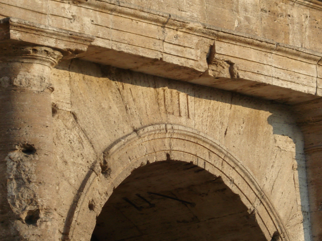 Entrada al coliseo